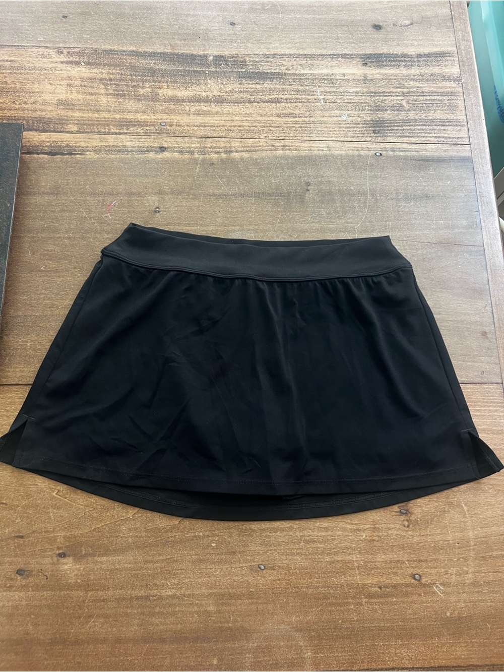 Old Navy Black Mid-Rise Skirt